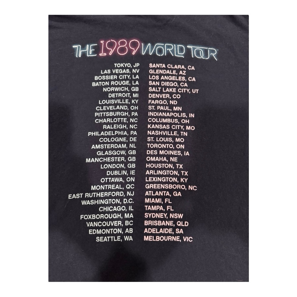 Taylor Swift 1989 Tour T-Shirt - Picture 3 of 5